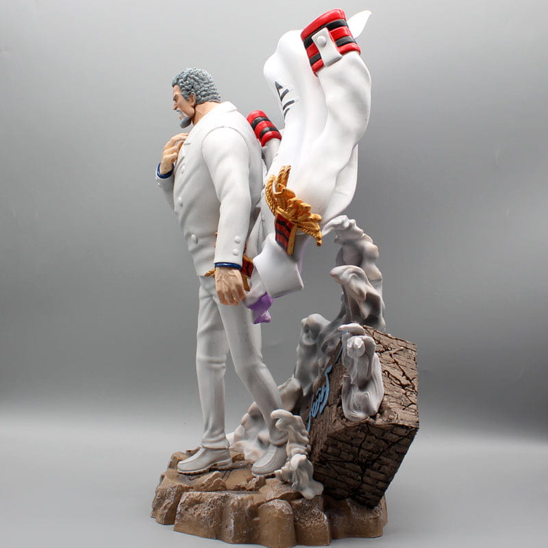 Garp Figuur - One Piece™