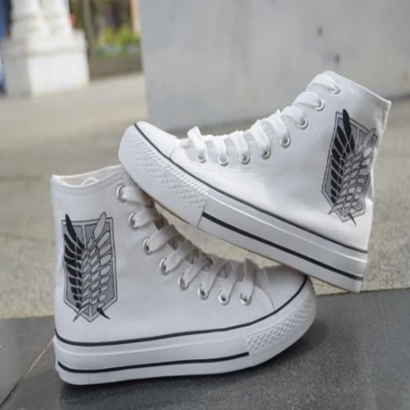 Sneakers du Bataillon d'Exploration - Attack on Titan™