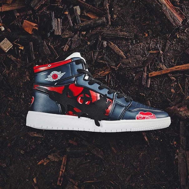 Sneakers Itachi Uchiwa - Naruto Shippuden™
