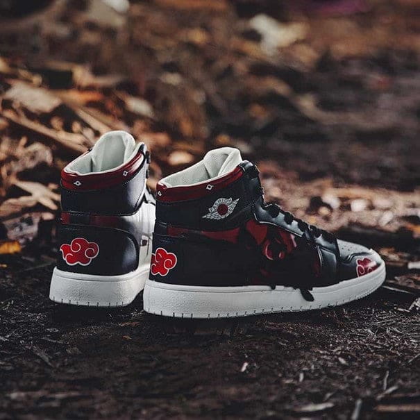 Sneakers Itachi Uchiwa - Naruto Shippuden™
